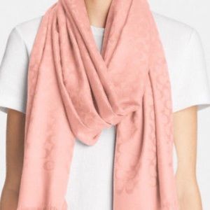 Coach - Beautiful “Spring Signature C Stole”